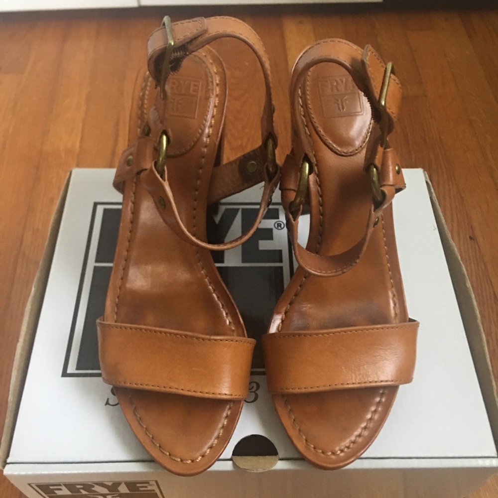 Frye Sandal